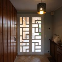 reproduction isolante d’une porte contemporaine reproduction isolante d'une porte contemporaine